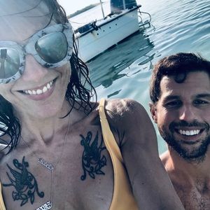 Hi! Im Lori Gene! Welcome To My Closet!